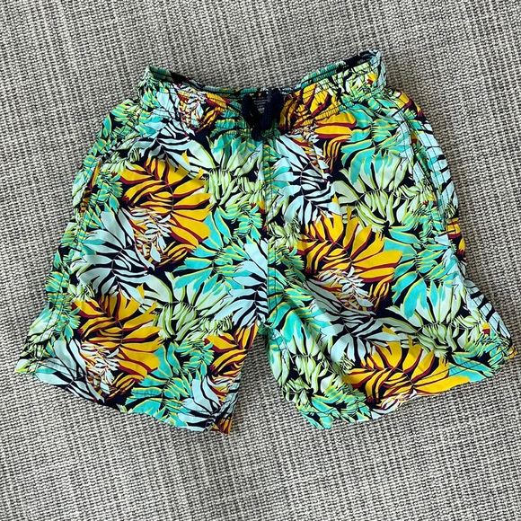 Boys Vilebrequin Swim Trunks - Picture 1 of 3